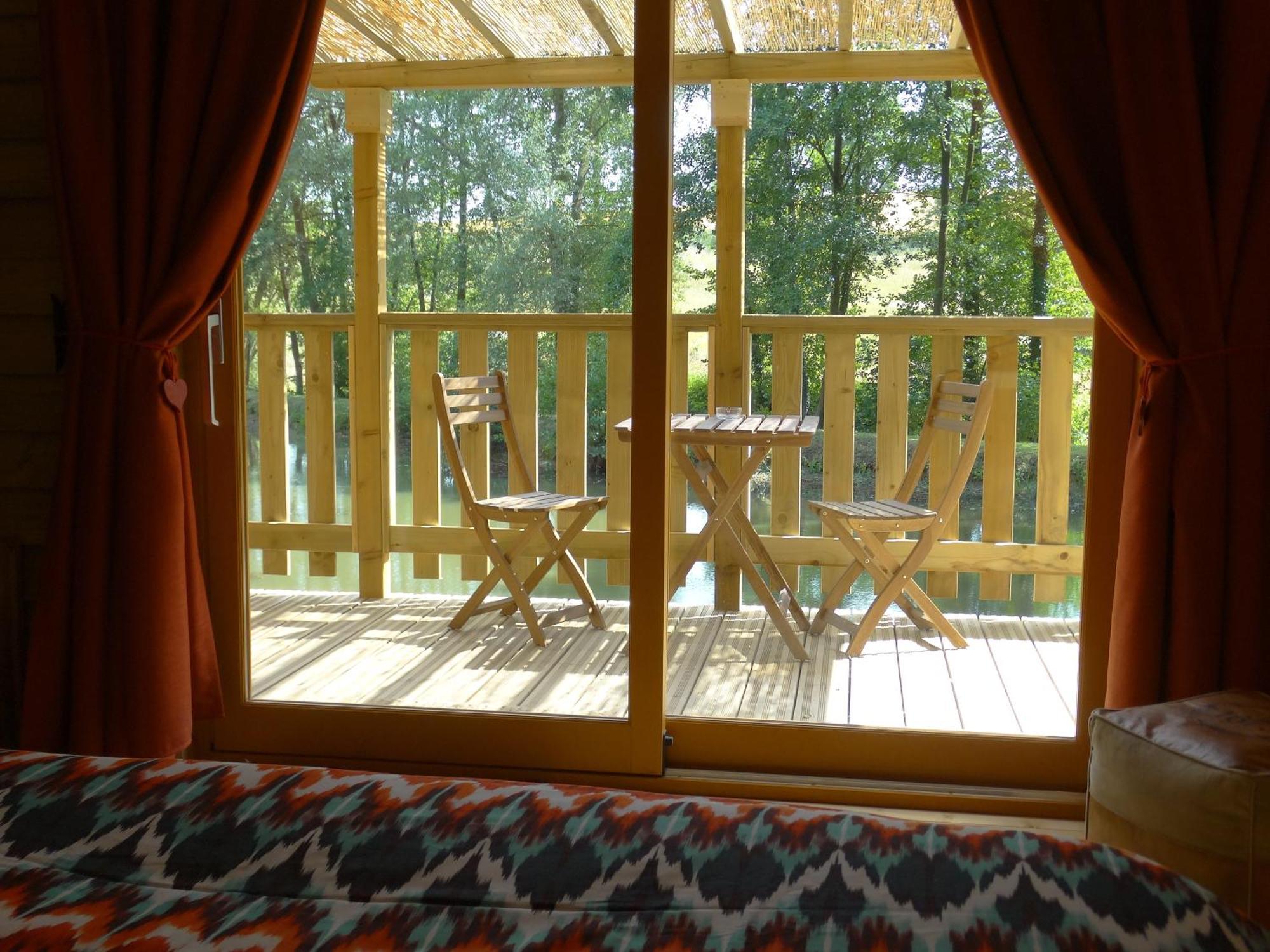 Etangs Du Moulin Hotel Suzy Bilik gambar
